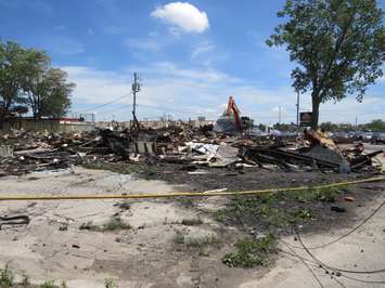 Only rubble remains after fire torn through the former Hook's Restaurant at Wharncliffe and Southdale, May 30, 2018. (Photo by Miranda Chant, Blackburn News) 