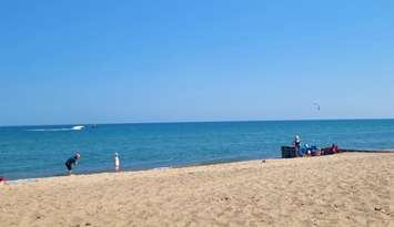Canatara Beach - June 22/25 (Sarnia News Today photo by Stephanie Chaves)