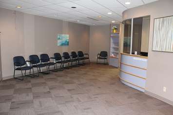 The Chatham Physiotherapy Clinic's new waiting area. November 22, 2016. (Photo by Natalia Vega)
