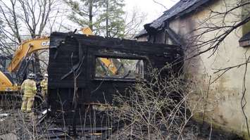 A fire damaged abandoned building off London Line. April 26, 2019. (Photo by Colin Gowdy, BlackburnNews)