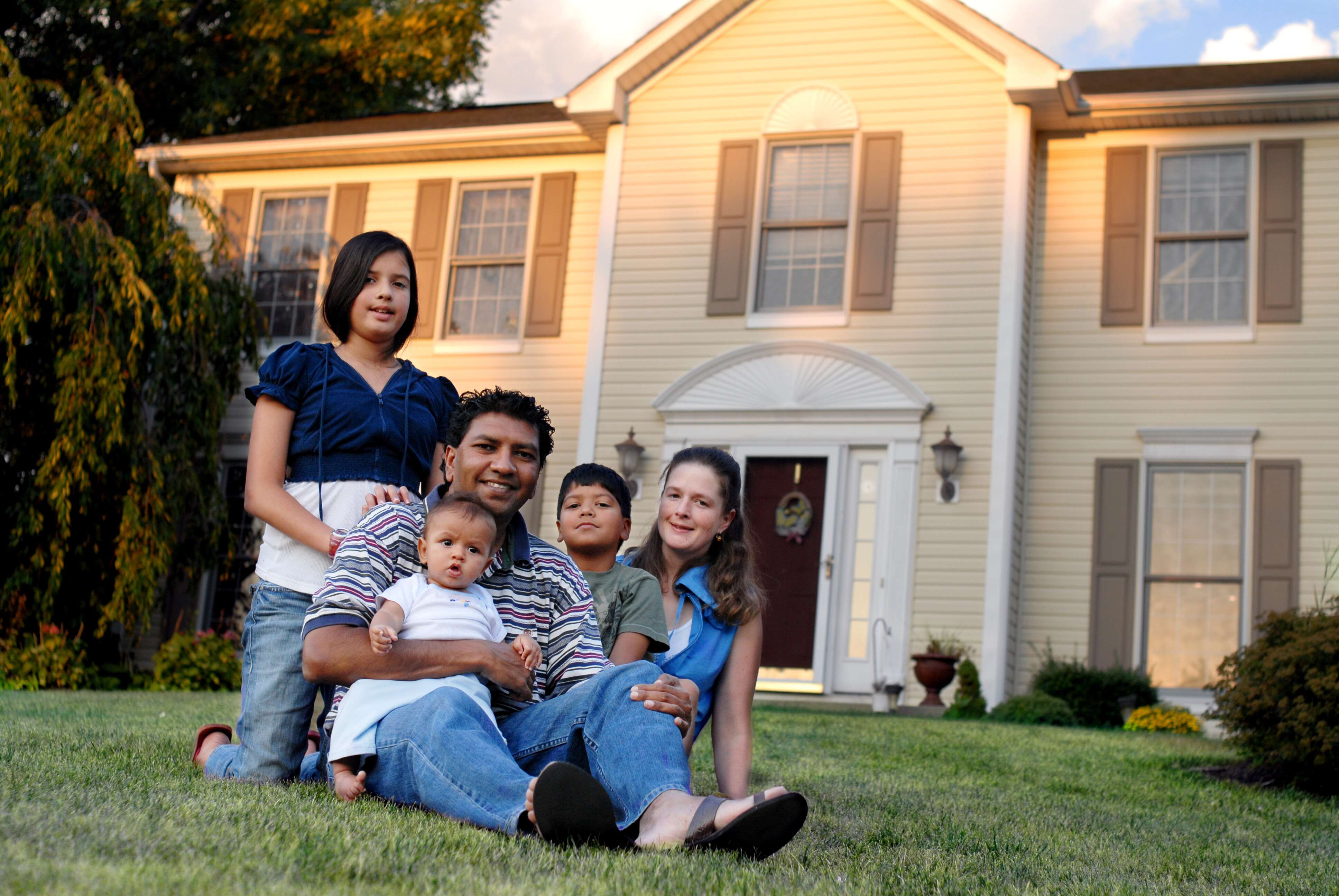 Census data shows common-law becoming more common along with living alone
