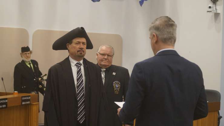 Kevin Marriott sworn in as Lambton County's 160th warden. December 7, 2022. (Photo by Natalia Vega)