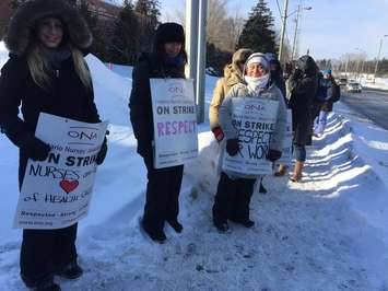 CCAC employees strike outside of London's CCAC offices on Oxford St. January 30, 2015. Photo by Ashton Patis. 