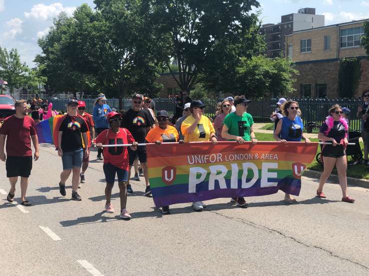 London Pride Unifor (Photo courtesy of Scott Kitching, Blackburn Media)