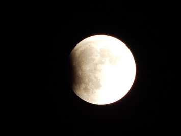 A super blood moon occurred on September 27, 2015.  (Photo by Simon Crouch)
