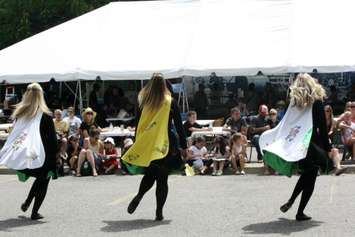 Ethnic Greek dancing. (BlackburnNews.com photo by Dave Dentinger)