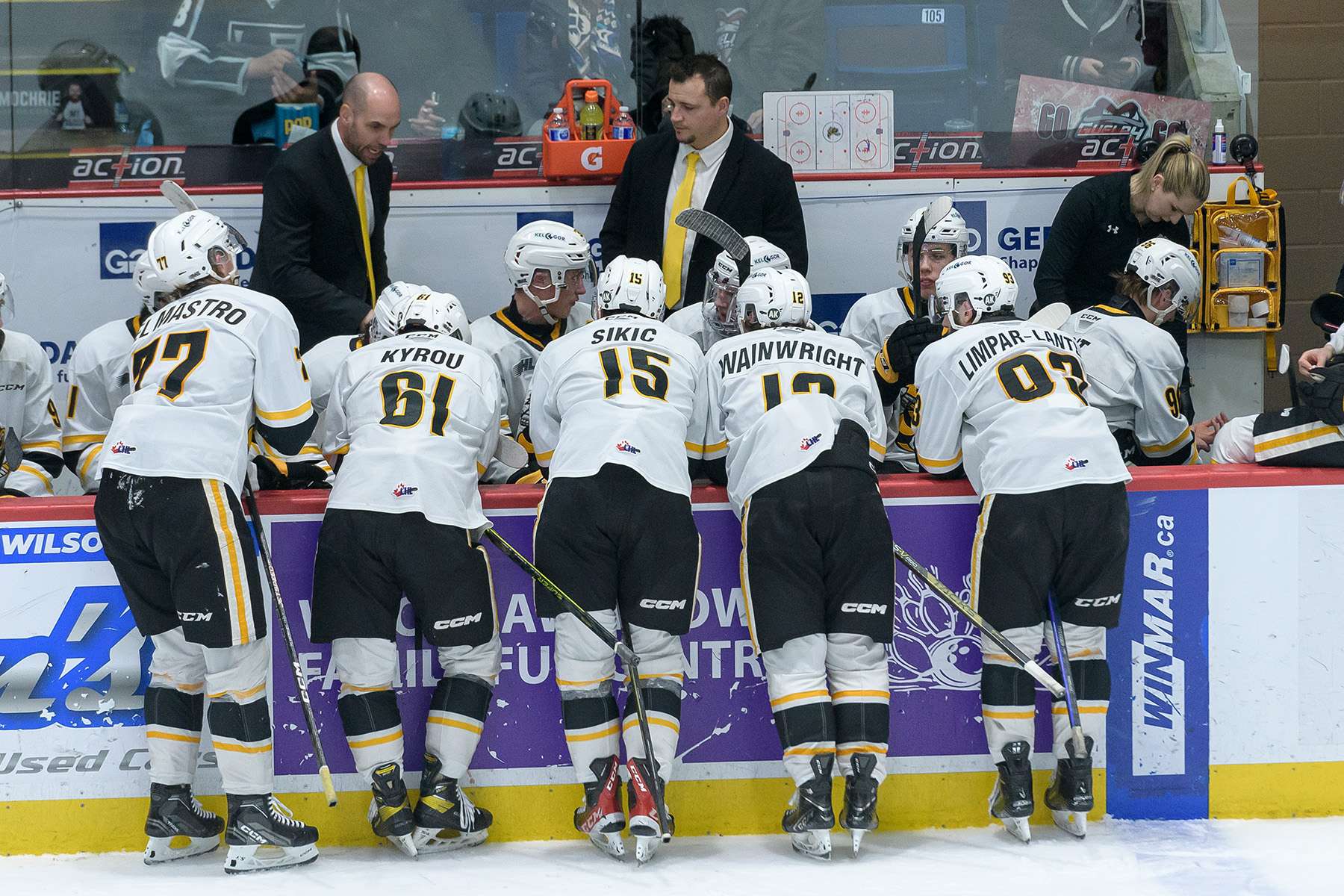 Sting ink head coach, GM to three-year extensions