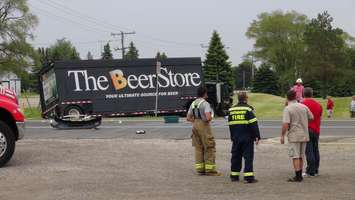Crews survey the scene of a multi-vehicle accident on Highway 40 at Countryview Line (Photo by Jake Kislinsky)