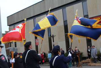 Remembrance Day ceremony at Chatham's Cenotaph, November 11, 2016 (Photo by Jake Kislinsky)