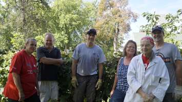 Volunteers at Jessie Rabbitts Sarnia home during the 25th annual United Ways Day of Caring. September 11, 2018. (Photo by Colin Gowdy, BlackburnNews)