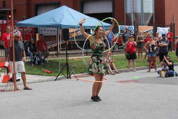 The Flyin' Hawaiian performs at the 2018 Buskerville Festival in Windsor, August 11 2018 (Photo by Adelle Loiselle)