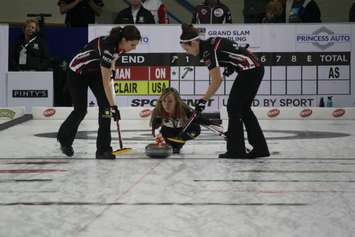 Rachel Homan in action Thursday during the third draw of the Pinty's Grand Slam of Curling Elite 10 in Chatham-Kent. September 27, 2018. (Photo by Greg Higgins)