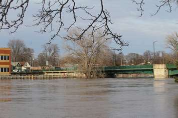 The water level at the Third St. Bridge in Chatham. February 25, 2018. (Photo by Natalia Vega)
