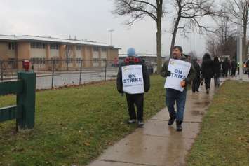 OSSTF strike at Chatham-Kent Secondary School on December 4, 2019 (Photo by Allanah Wills)