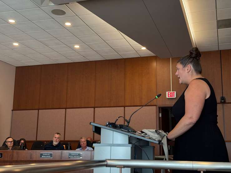 Melissa Mitchell expresses opposition to the Indwell project. August 11, 2025 Blackburn Media photo by Melanie Irwin.