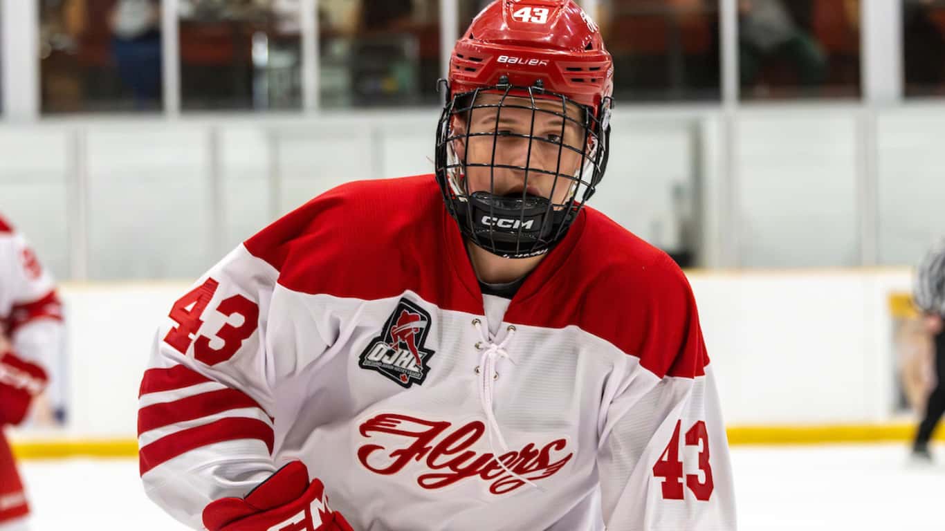 Sarnia Sting welcome Windsor-born defenceman