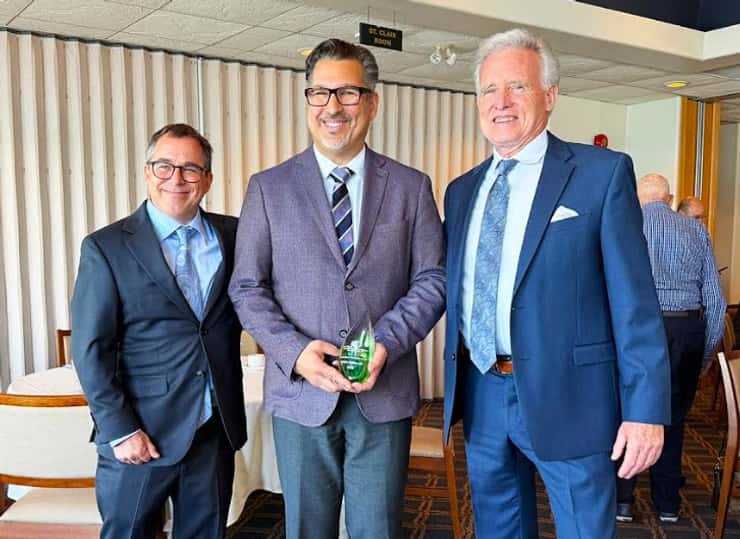 (The Essex Region Conservation Foundation Award for Outstanding Corporate Contribution was presented to Garry Rossi, CEO of ENWIN)