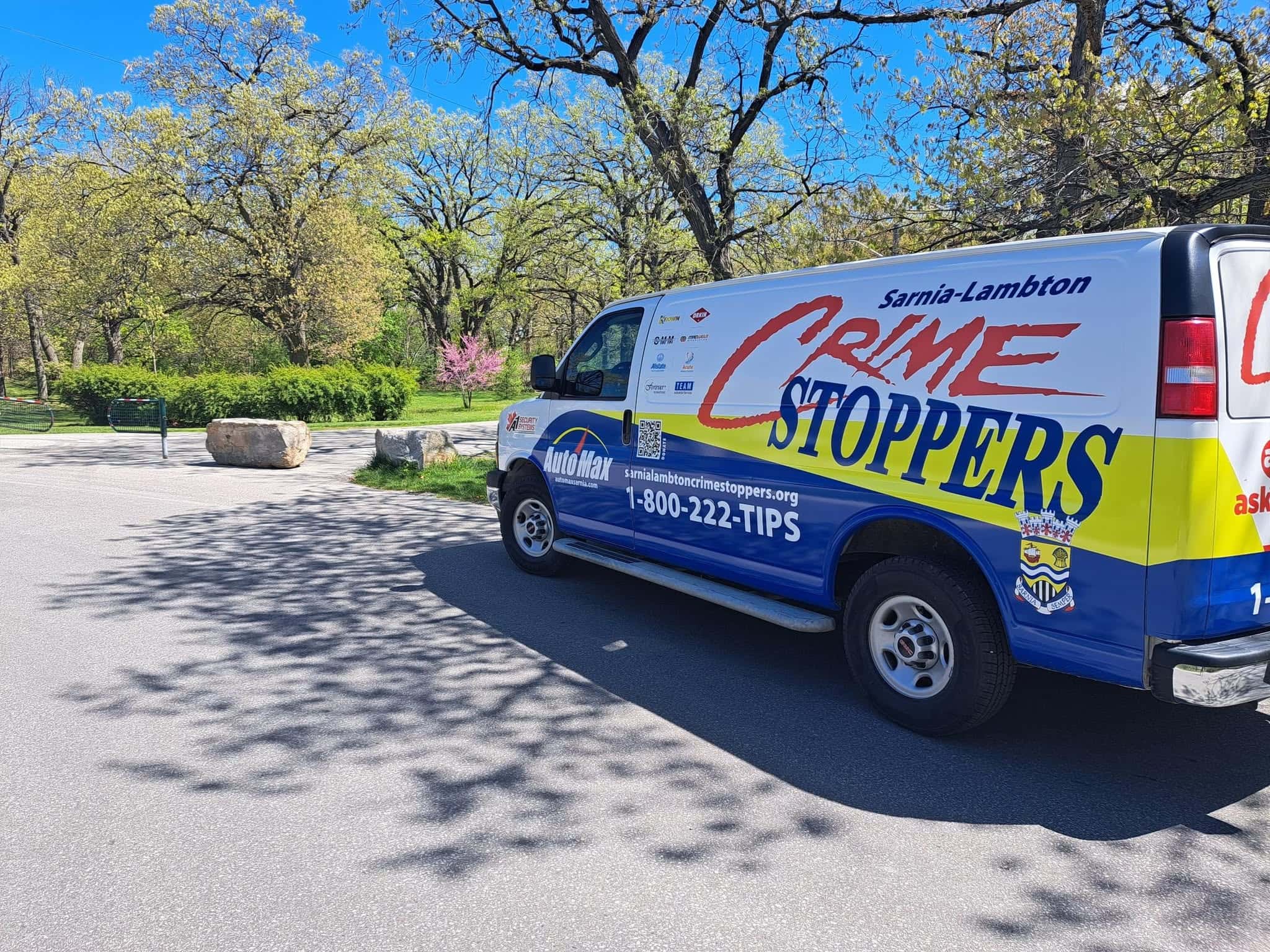 Sarnia-Lambton Crime Stoppers seeking tips after man beaten with golf club