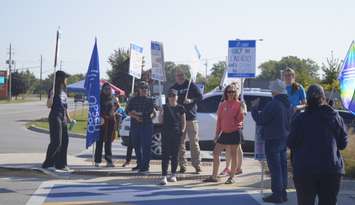 Striking OPSEU members. September 11, 2025. (Photo by Natalia Vega)