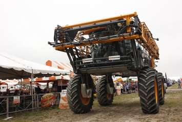 The IPM 2018 parade featured floats from many sponsors, vendors and city officials. (Photo by Angelica Haggert)