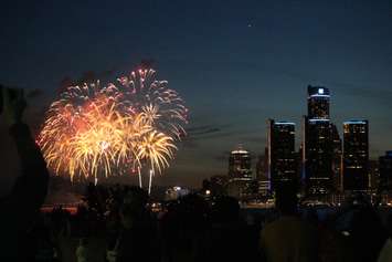 The 60th Ford Fireworks on the Windsor riverfront. Photo by Mark Brown/Blackburn News.