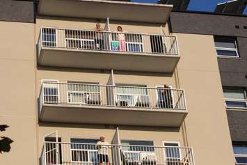 Residents at a Windsor apartment building. (Photo by Adelle Loiselle)