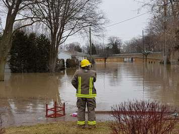 CK Fire & Water Rescue after evacuating homes on Siskind Ct. in Chatham on Feb 24, 2018 (Photo by Cheryl Johnstone)