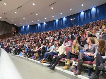 The crowd waiting to hear from Prime Minister Justin Trudeau at his London town hall, January 11, 2018. (Photo by Miranda Chant, Blackburn News)