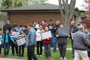 Protesters demonstrate against Ontario's new sex education curriculum outside Northwood Public School May 5, 2015.  (Photo by Adelle Loiselle)
