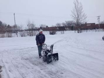 Sarnia Lambton residents dig out after a major winter storm dumped 30 cm of snow. February 2, 2015 (BlackburnNews.com photo by Melanie Irwin)