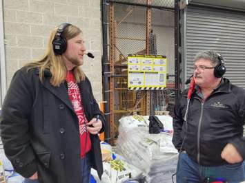 COOL 106.3 Annual Food Drive for the Inn of the Good Shepherd, Dec 10, 2021. Photo by Stephanie Chaves. 