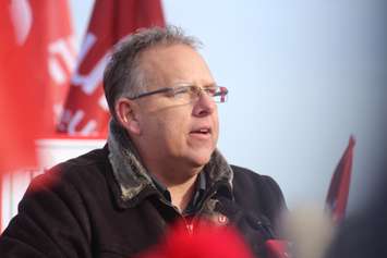 Unifor Local 444 president Dave Cassidy speaks at the Unifor rally at Dieppe Gardens, Windsor, January 11, 2019. Photo by Mark Brown/Blackburn News.