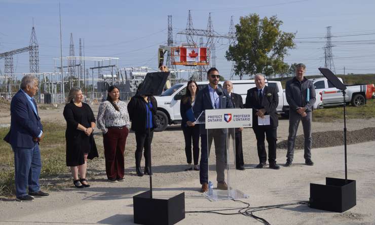 Minister of Energy and Mines Stephen Lecce speaking at the former Lambton Generating Station in Courtright. September 9, 2025. (Photo by Natalia Vega) 