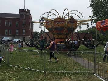 Rib lovers took to Tecumseh Park for Ribfest in Chatham, July 5, 2015. (Photo by the Blackburn Radio Summer Patrol)