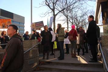Protesters outside the courthouse hoping for justice for the dog Justice, December 24, 2015. (Photo by Maureen Revait) 