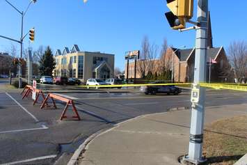 Chatham-Kent police block off Wellington St. in downtown Chatham on February 3, 2016. (Photo by Ricardo Veneza)
