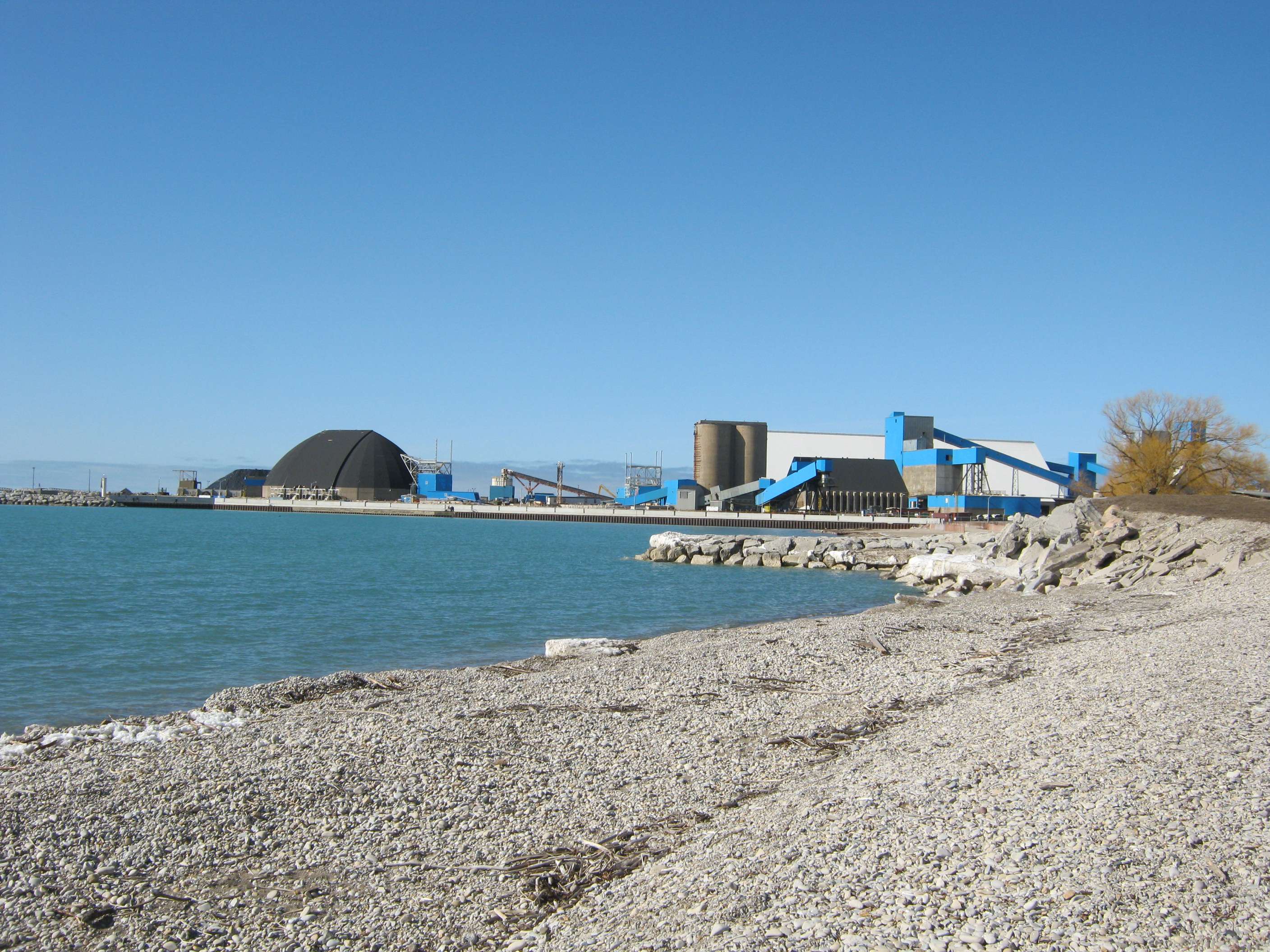 Marine emergency sees canoeist treated for hypothermia in Goderich