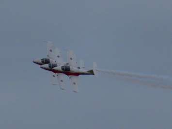 The Canadian Forces Snowbirds fly at Airshow London, September 2018. Photo courtesy of Jim Smith of London.