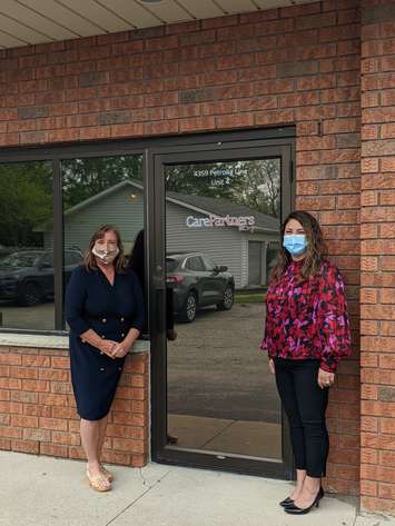 CarePartners CEO Linda Knight and Director of Operations Amanda de Man. May 18, 2022. (Photo by Natalia Vega)