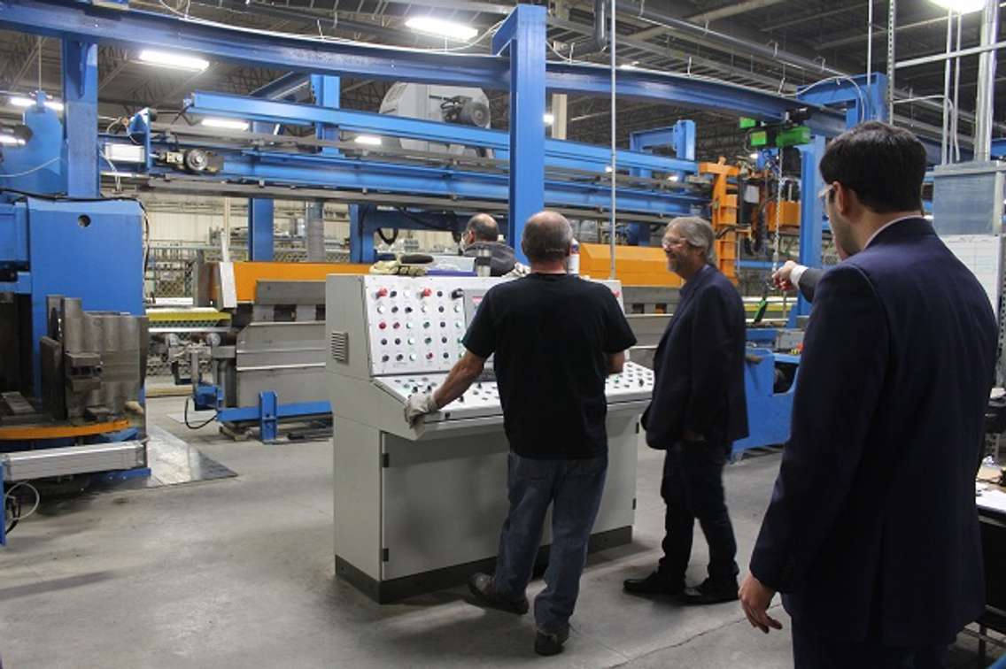 Inside the Dajcor Aluminum facility. December 19, 2016. (Photo by Natalia Vega)