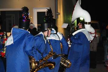 Sarnia Santa Claus Parade 2014 (BlackburnNews.com photo by Dave Dentinger)