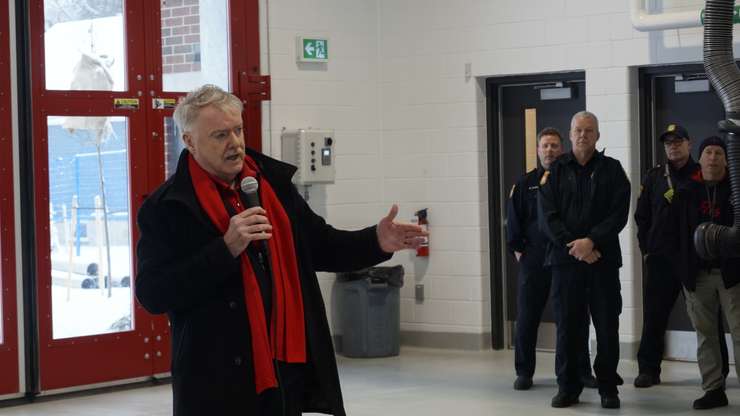 Sarnia Mayor Mike Bradley. January 30, 2024. (Photo by Natalia Vega) 