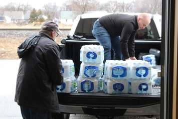 A delivery of bottled water on behalf of Teksavvy is delivered to the Bradley Convention Centre on February 23, 2018. Photo by Mark Brown/Blackburn News.