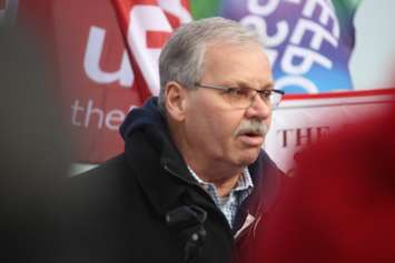 Smokey Thomas, president of OPSEU,speaks at the Unifor rally at Dieppe Gardens, Windsor, January 11, 2019. Photo by Mark Brown/Blackburn News.
