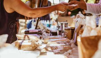 Craft sale. Photo by EyeEm Mobile GmbH, iStock / Getty Images Plus. 