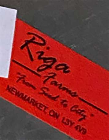 Label for a brand of onions recalled, November 9, 2021. Photo courtesy Canadian Food Inspection Agency.