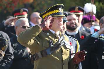 Veterans sing O Canada at Windsor's Remembrance Day ceremony, November 11, 2015. (Photo by Mike Vlasveld)