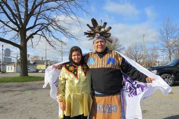 Darryl Chrisjohn and his daughter, of Oneida Nation of the Thames, at the London solidarity march for those in North Dakota fighting an oil pipeline, November 9, 2016. (Photo by Miranda Chant, Blackburn News.)