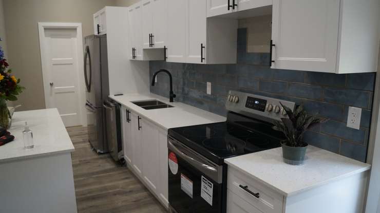 Shared kitchen inside of the Mental Health and Wellness Hub. October 26, 2023. (Photo by Natalia Vega)
