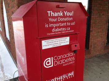 Canadian Diabetes Association Clothesline Donations (BlackburnNews.com photo by Melanie Irwin)
